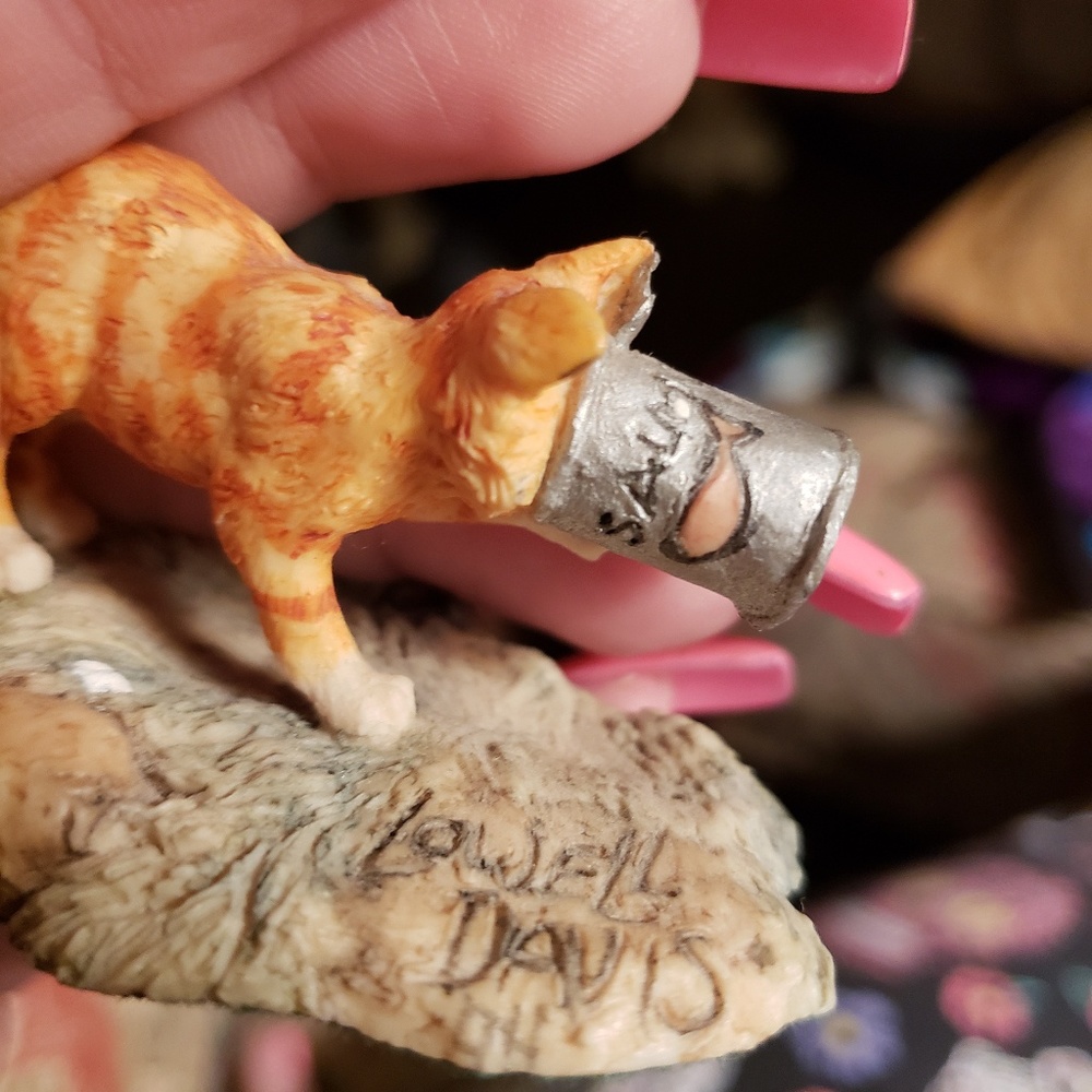 Vintage Lowell Davis 1985 collectible figurine